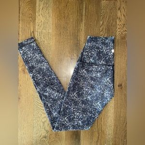 Navy patterned Lululemon leggings